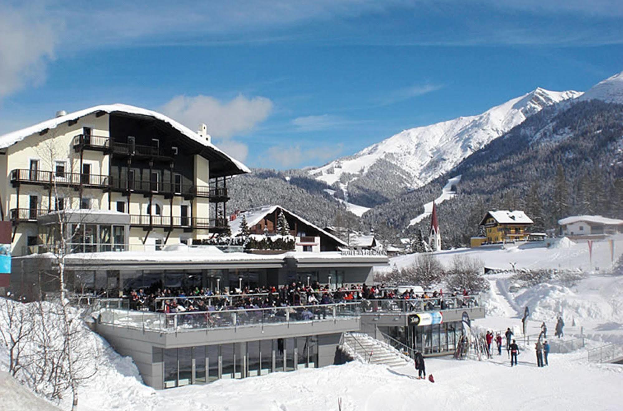 Hotel Wetterstein Seefeld Seefeld in Tirol Eksteriør billede